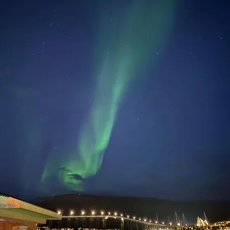 Feriehus Tomasjord Panorama Northern Lights Retreat *